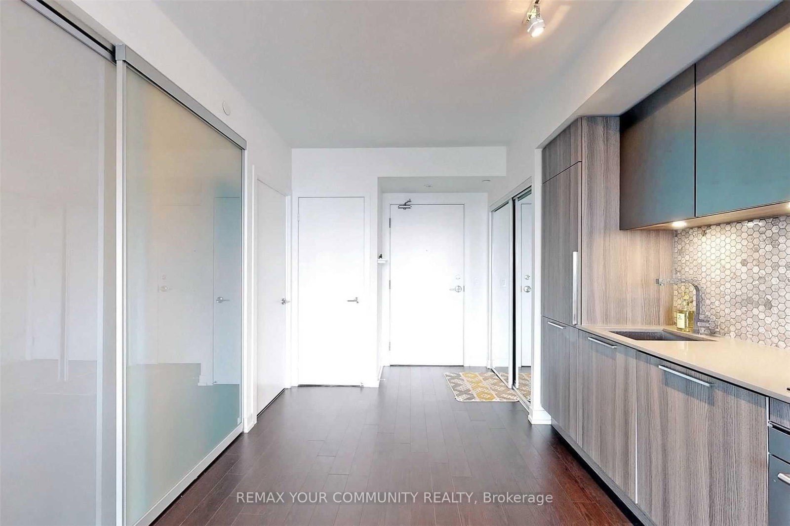 85 Wood Street, Unit 3907 - Photo 10