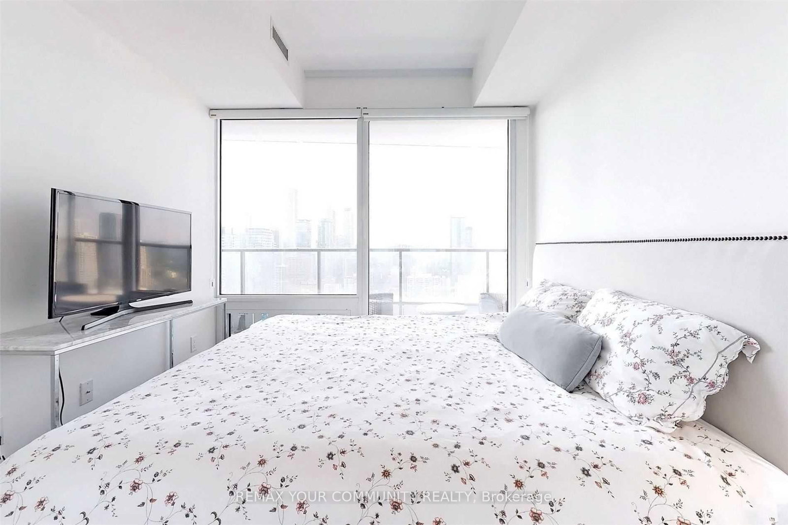 85 Wood Street, Unit 3907 - Photo 13