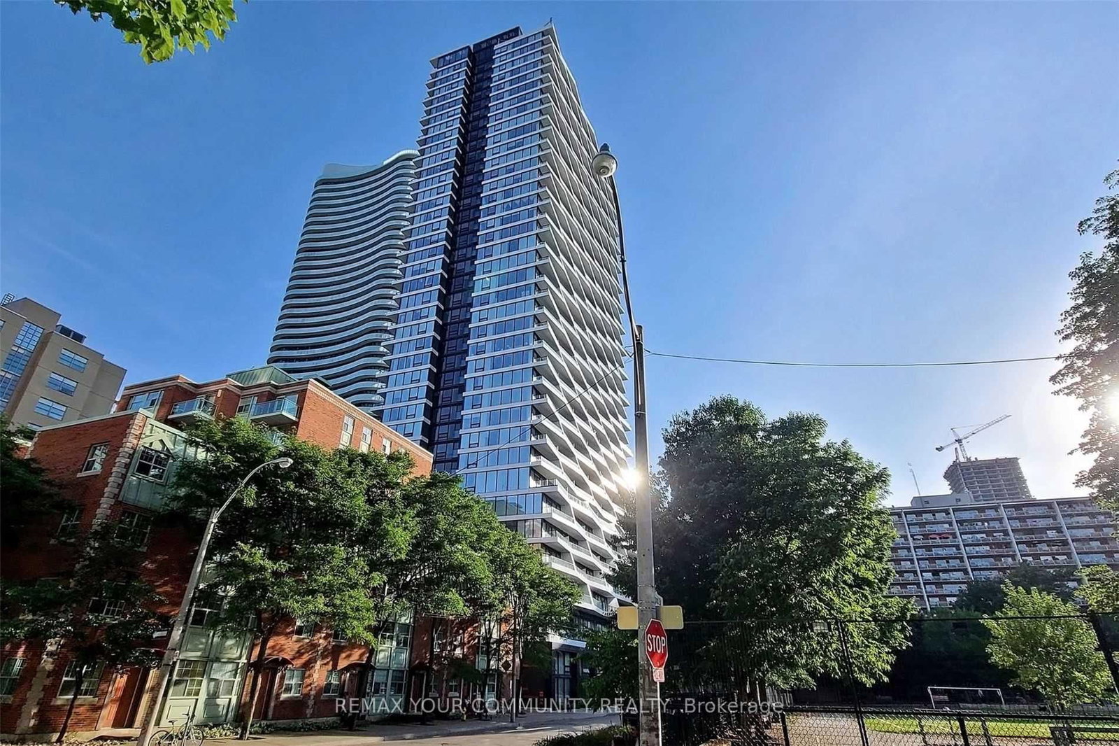 85 Wood Street, Unit 3907 - Photo 30