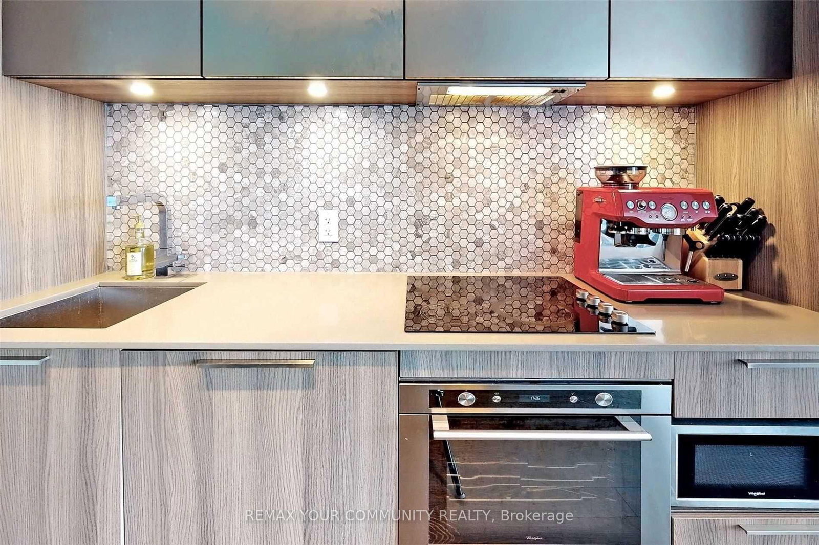 85 Wood Street, Unit 3907 - Photo 7