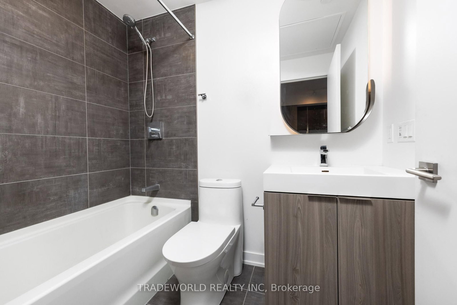 15 Holmes Avenue, Unit 1806 - Photo 12