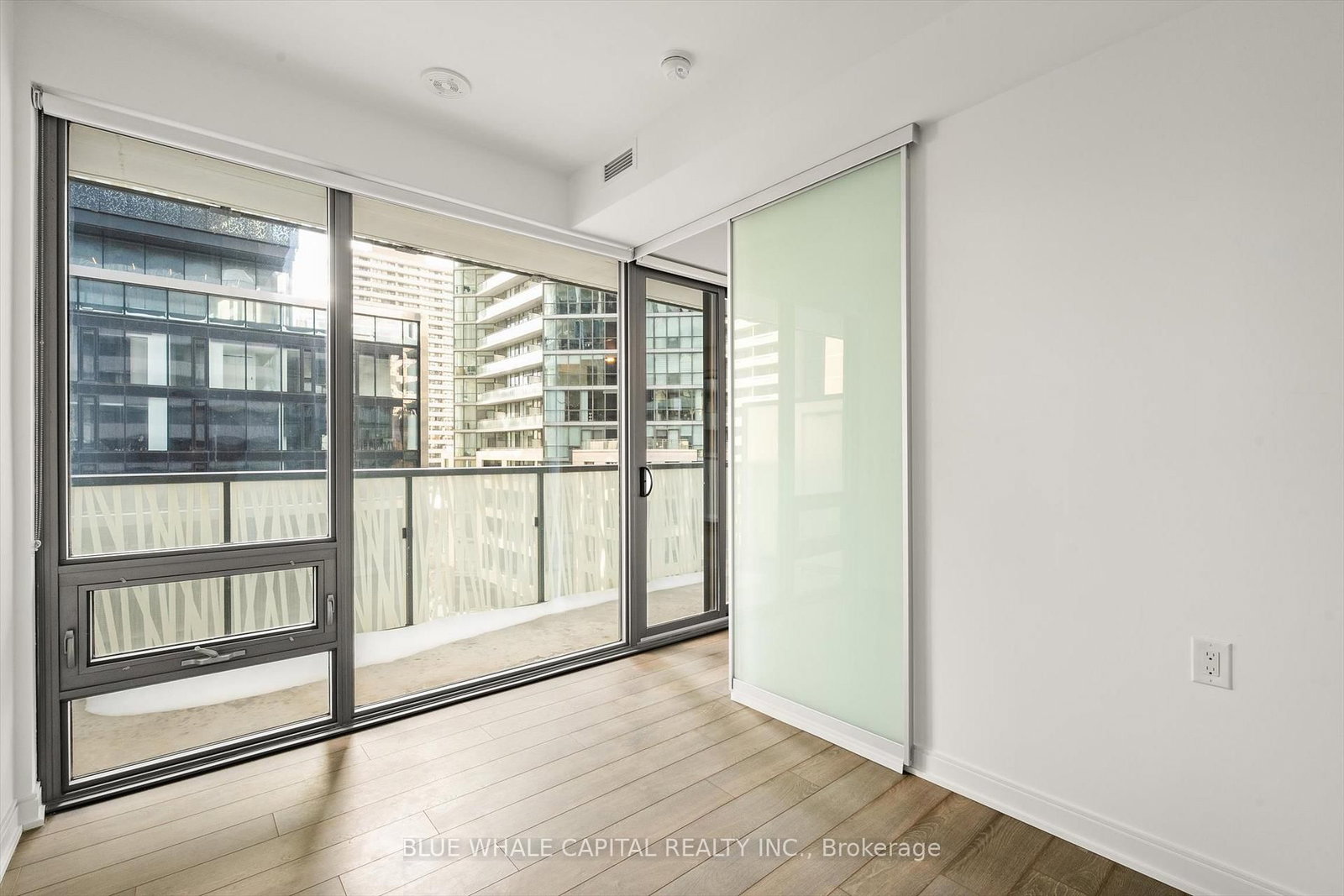 50 Charles Street E, Unit 505 - Photo 12