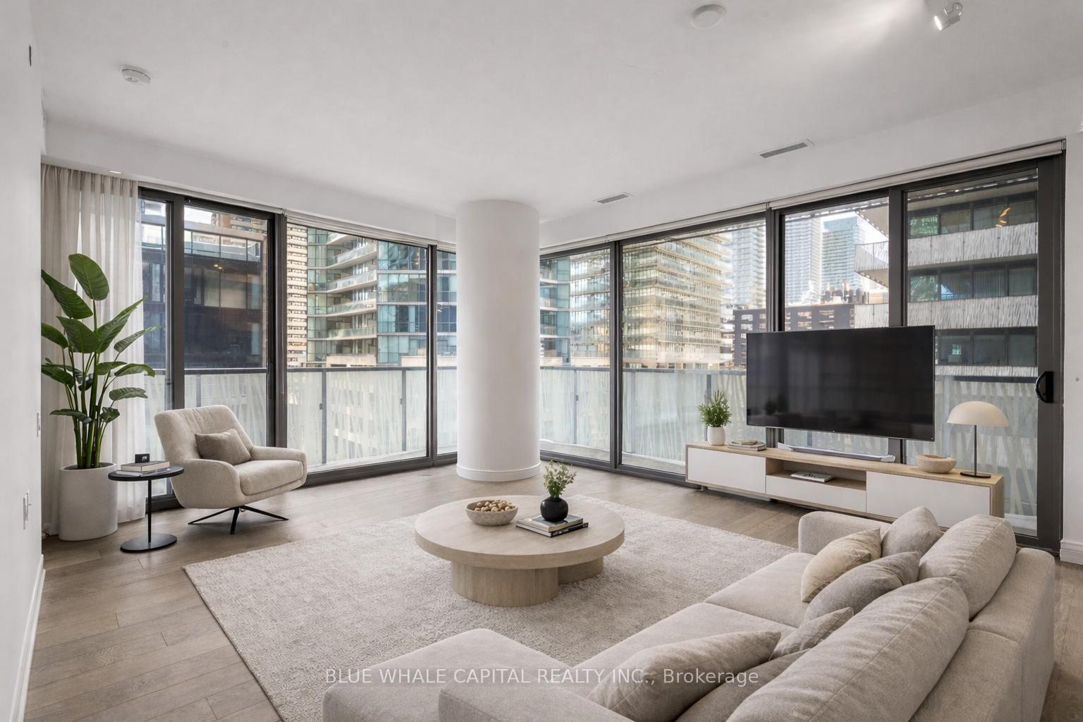 50 Charles Street E, Unit 505 - Photo 5