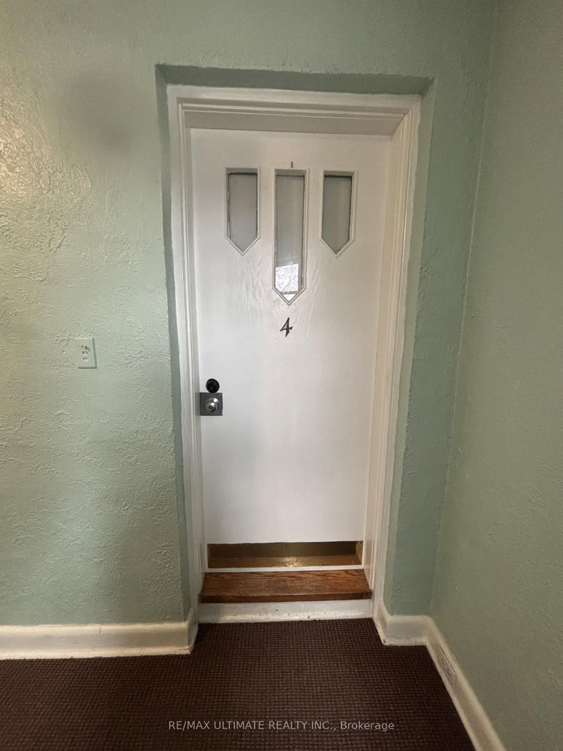 4 - 19 Castlefield Ave, Toronto, M4R 1E4 | Image 2