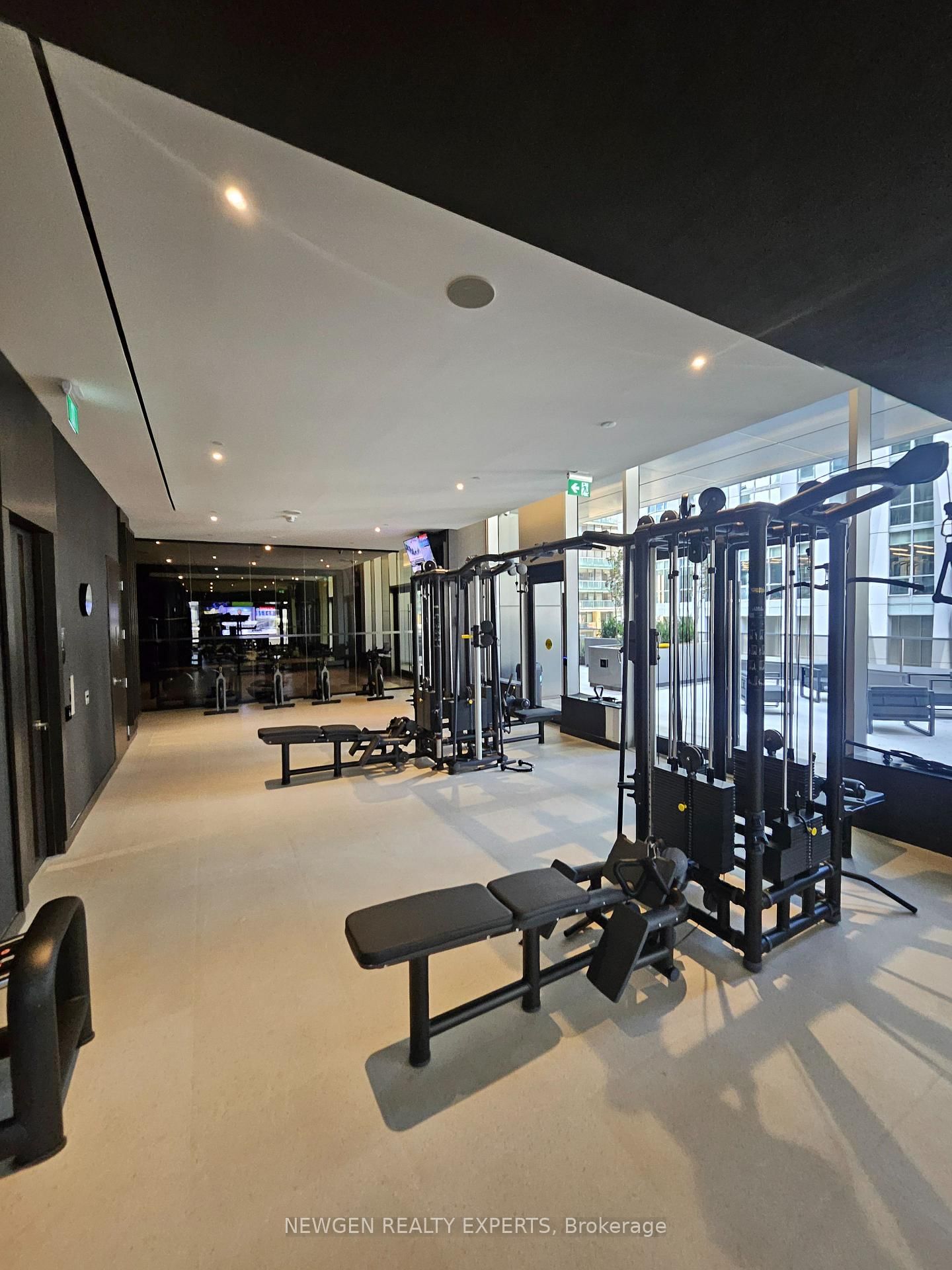 11 Yorkville Avenue, Unit 2609 - Photo 18