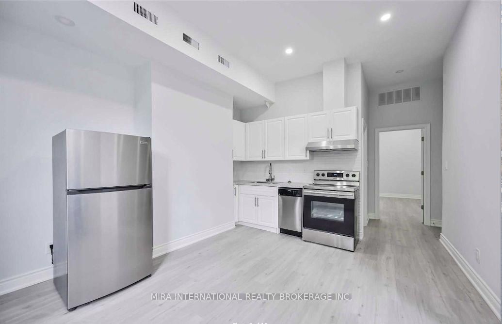 414 Dundas Street E, Unit 202 - Photo 4