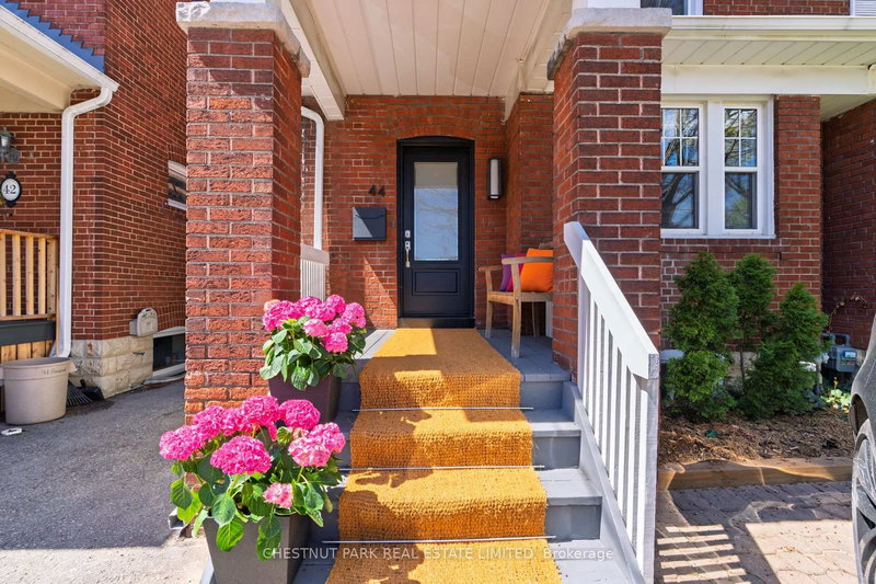 44 Harwood Rd, Toronto, M4S 2P3 | Image 3