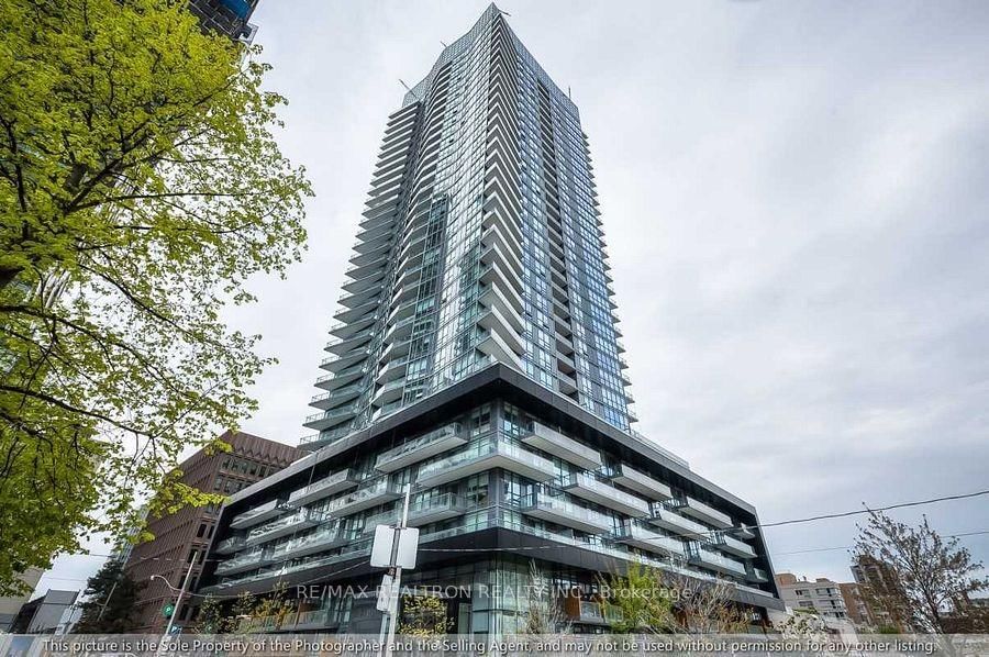 30 Roehampton Avenue, Unit 612