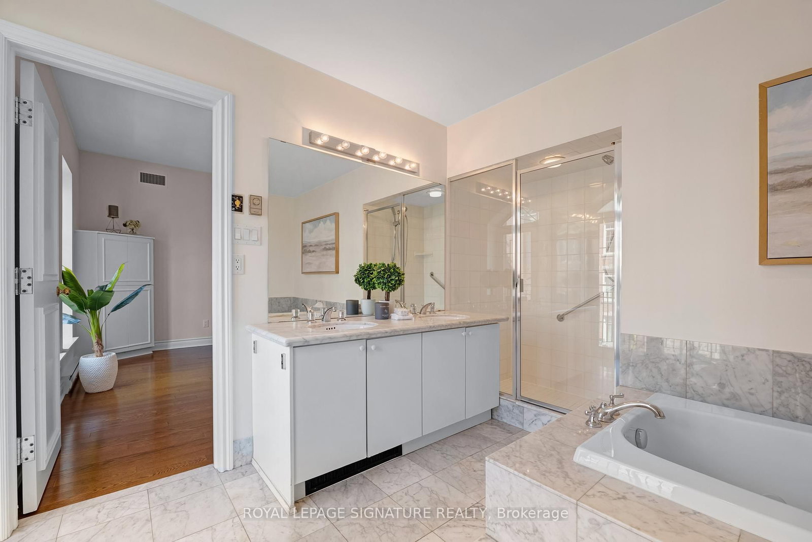 2 Doncliffe Place, Unit 201B - Photo 19