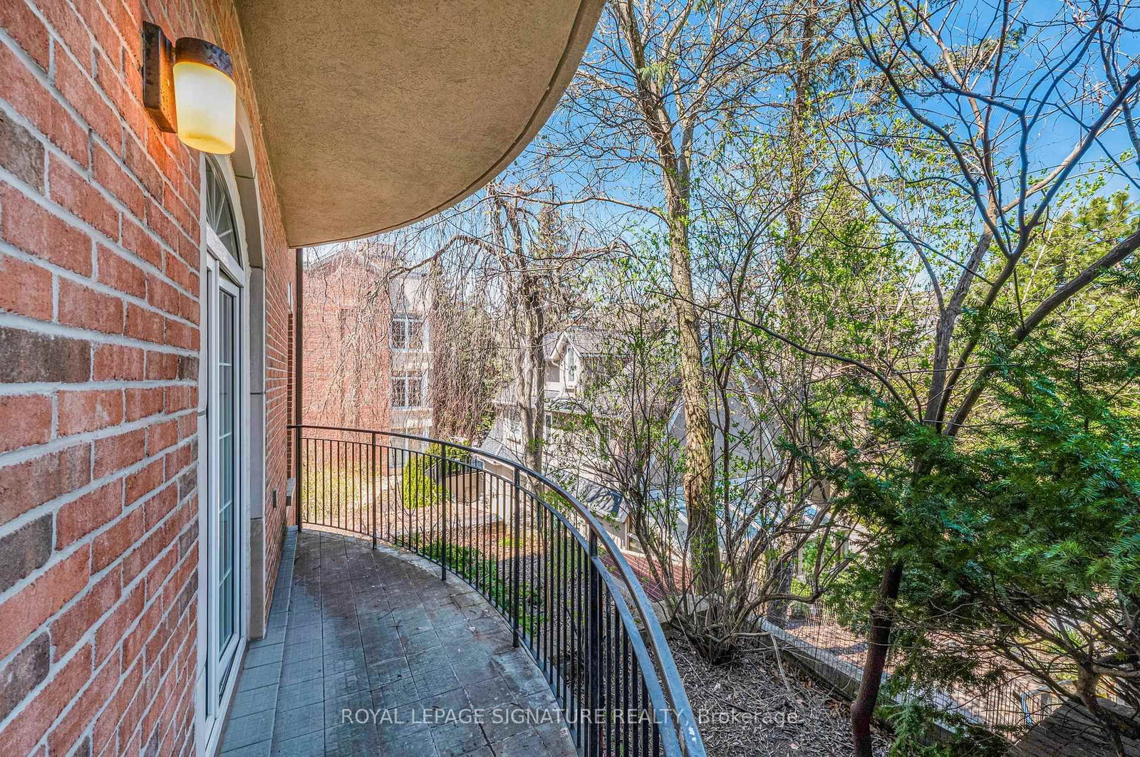 2 Doncliffe Place, Unit 201B - Photo 33