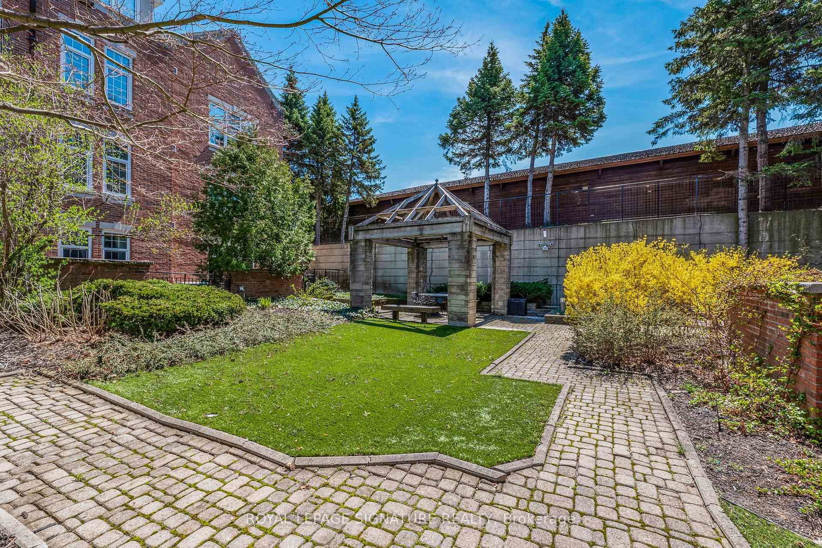 2 Doncliffe Place, Unit 201B - Photo 38