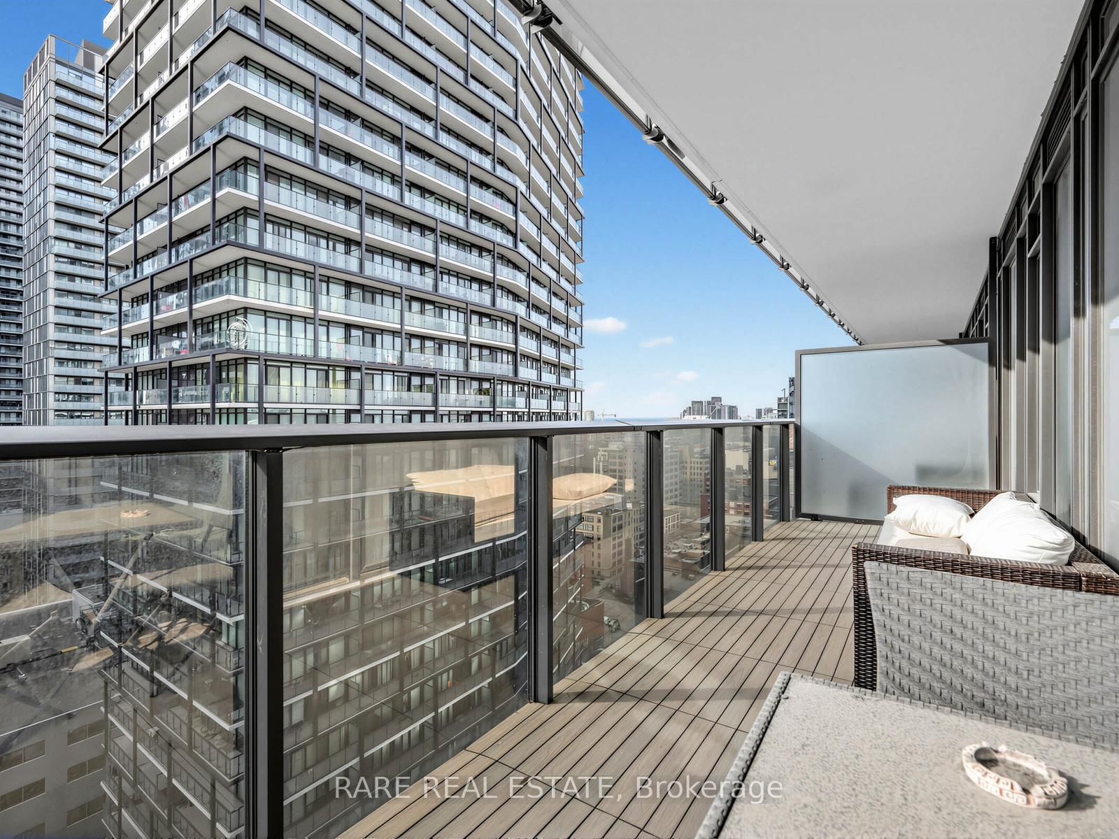 330 Richmond Street W, Unit 2517 - Photo 21