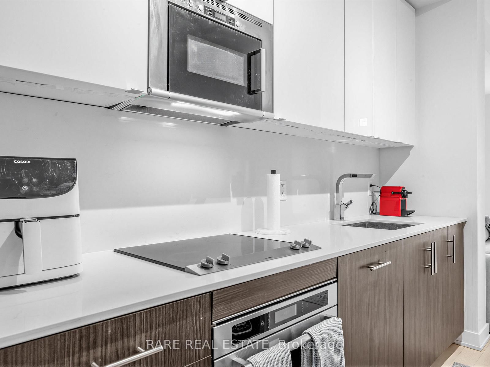 330 Richmond Street W, Unit 2517 - Photo 6