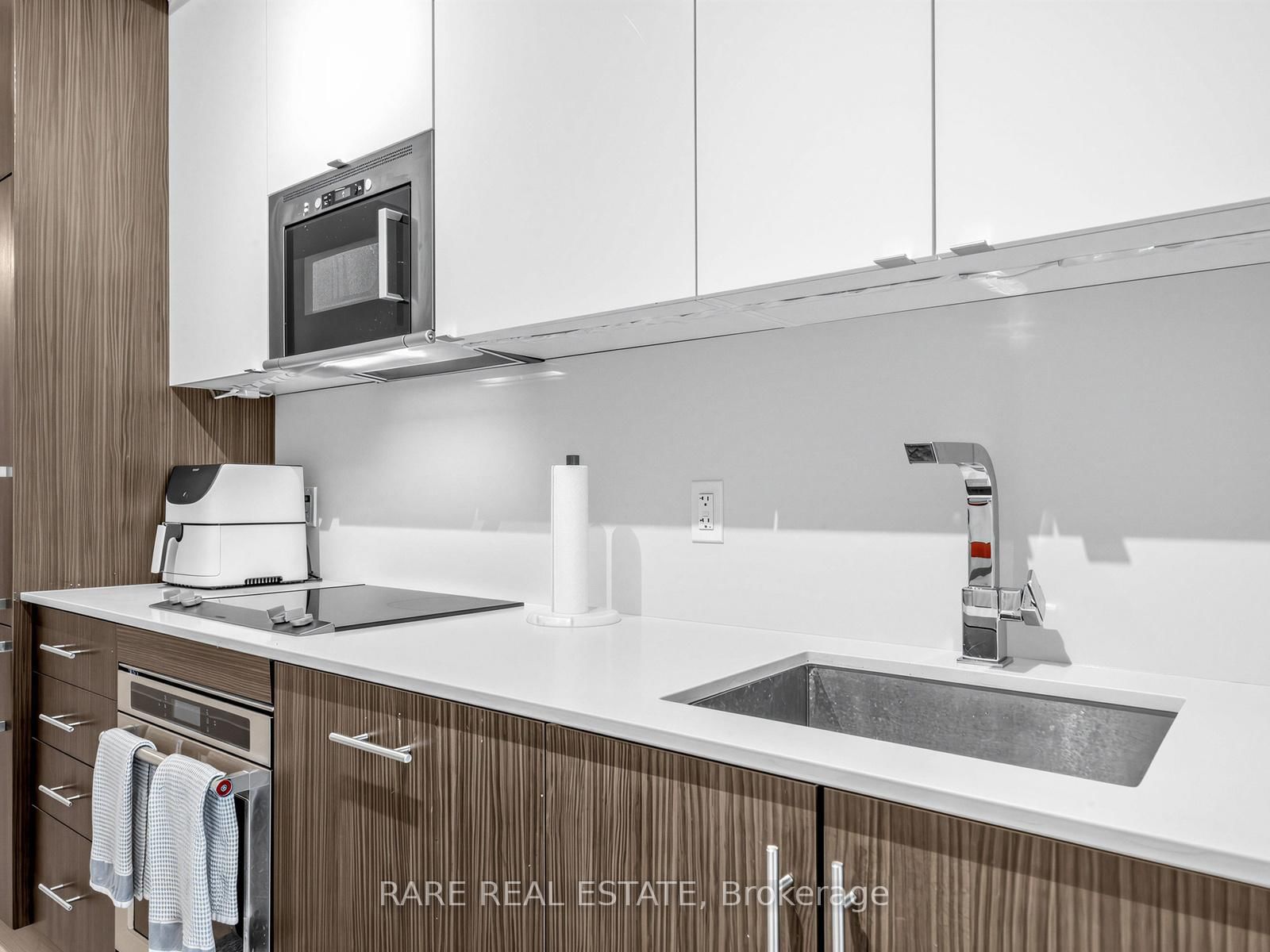 330 Richmond Street W, Unit 2517 - Photo 7
