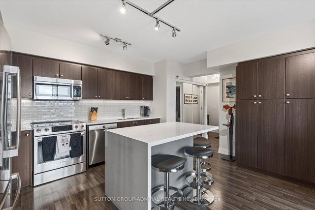 703E - 555 Wilson Avenue