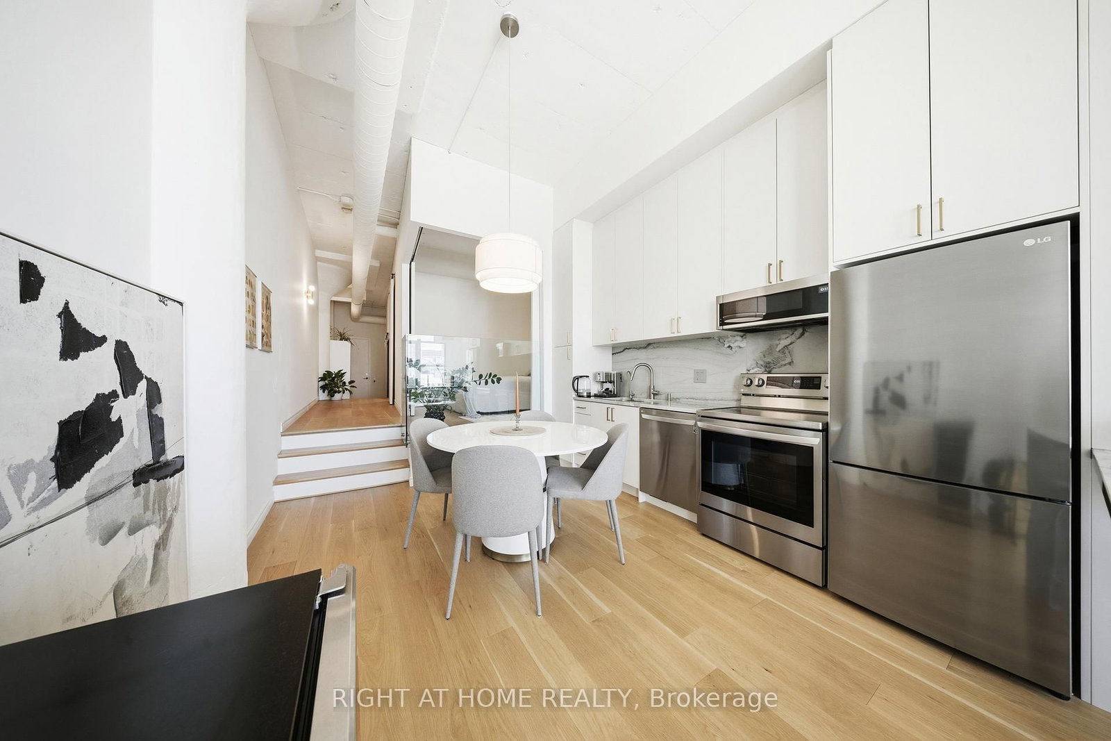 155 Dalhousie Street, Unit 1011 - Photo 11