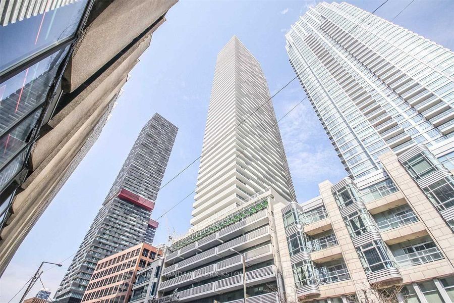 2221 Yonge Street S, Unit 1104 - Photo 4