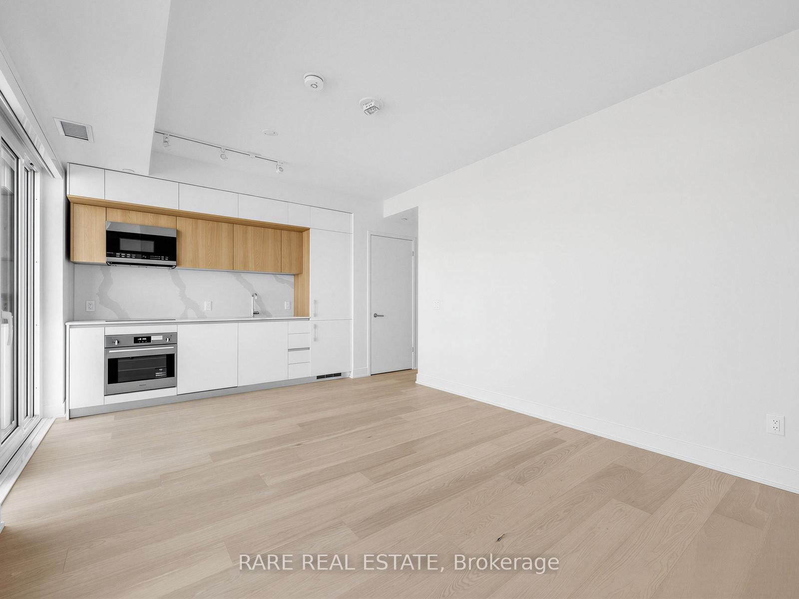 322 Dupont Street, Unit 711 - Photo 11