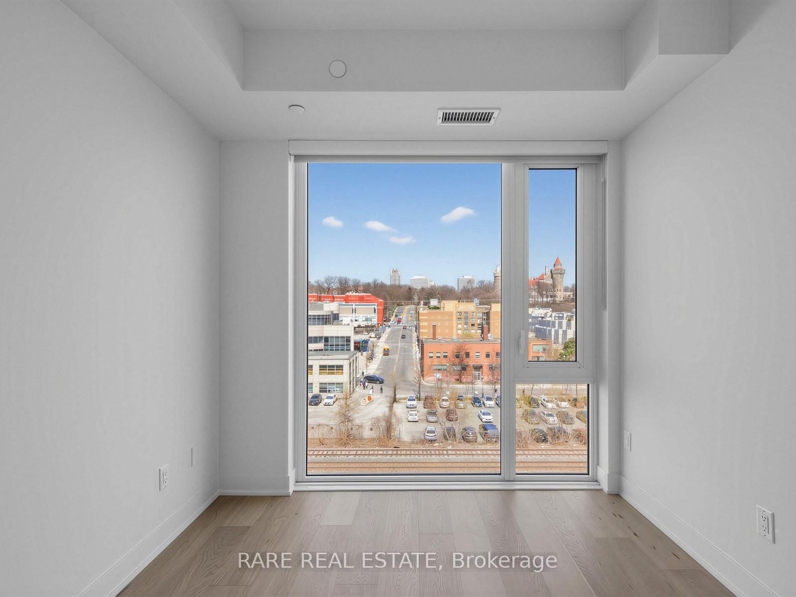 322 Dupont Street, Unit 711 - Photo 17