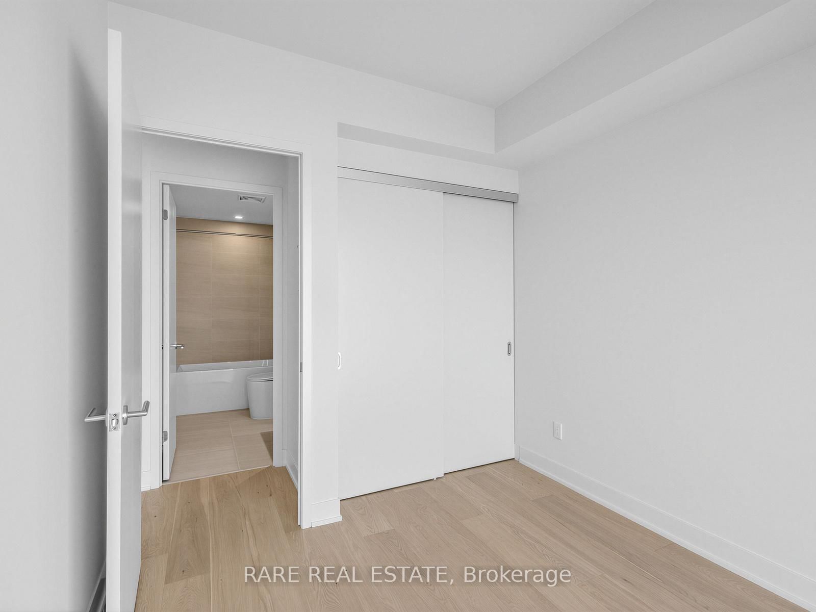 322 Dupont Street, Unit 711 - Photo 18