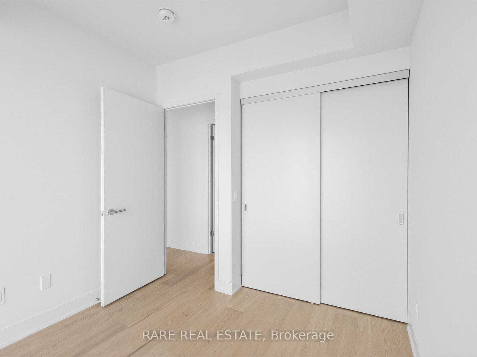 322 Dupont Street, Unit 711 - Photo 19
