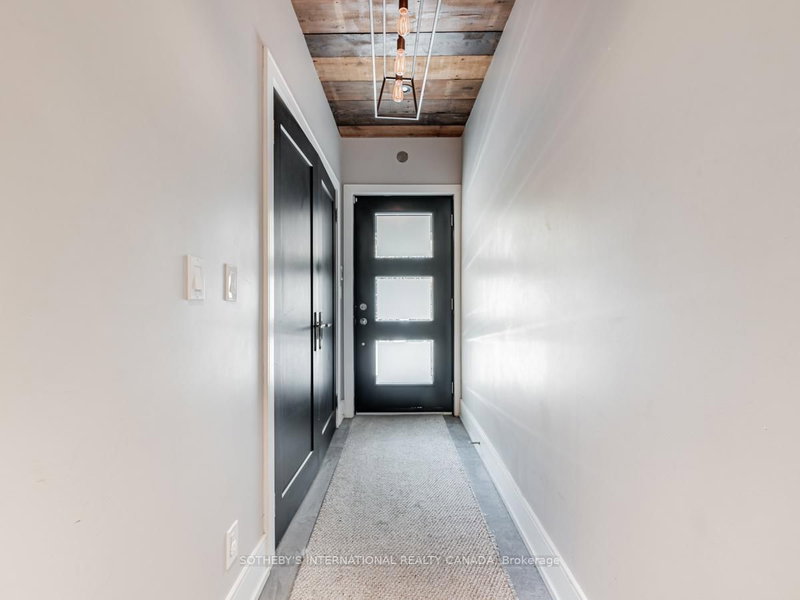 669 Euclid Ave, Toronto, M6G 2T8 | Image 2