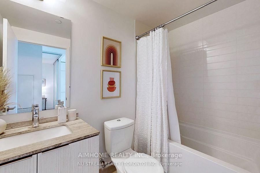 11 Wellesley Street W, Unit 605 - Photo 13