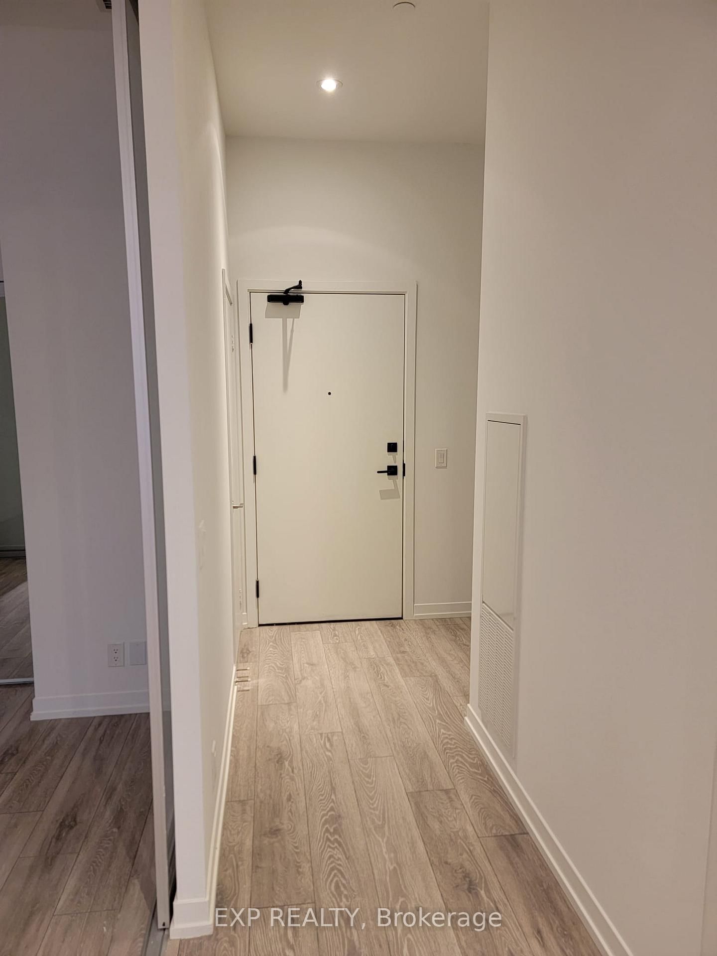 55 Mercer Street, Unit 807 - Photo 3