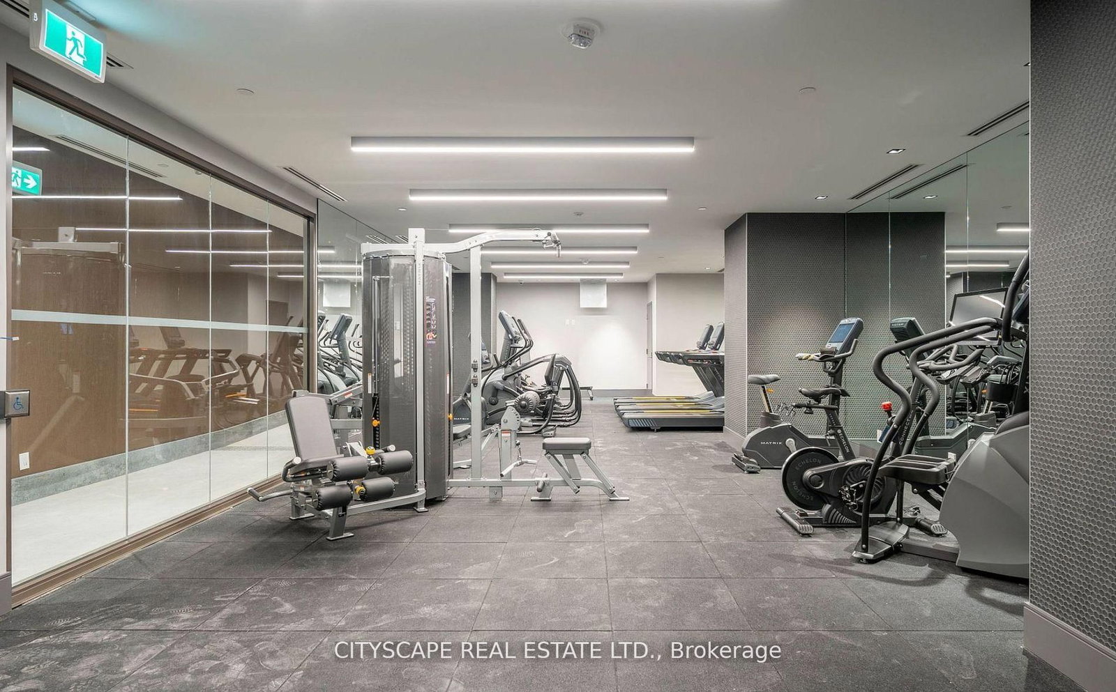 8 Widmer Street, Unit 4315 - Photo 6