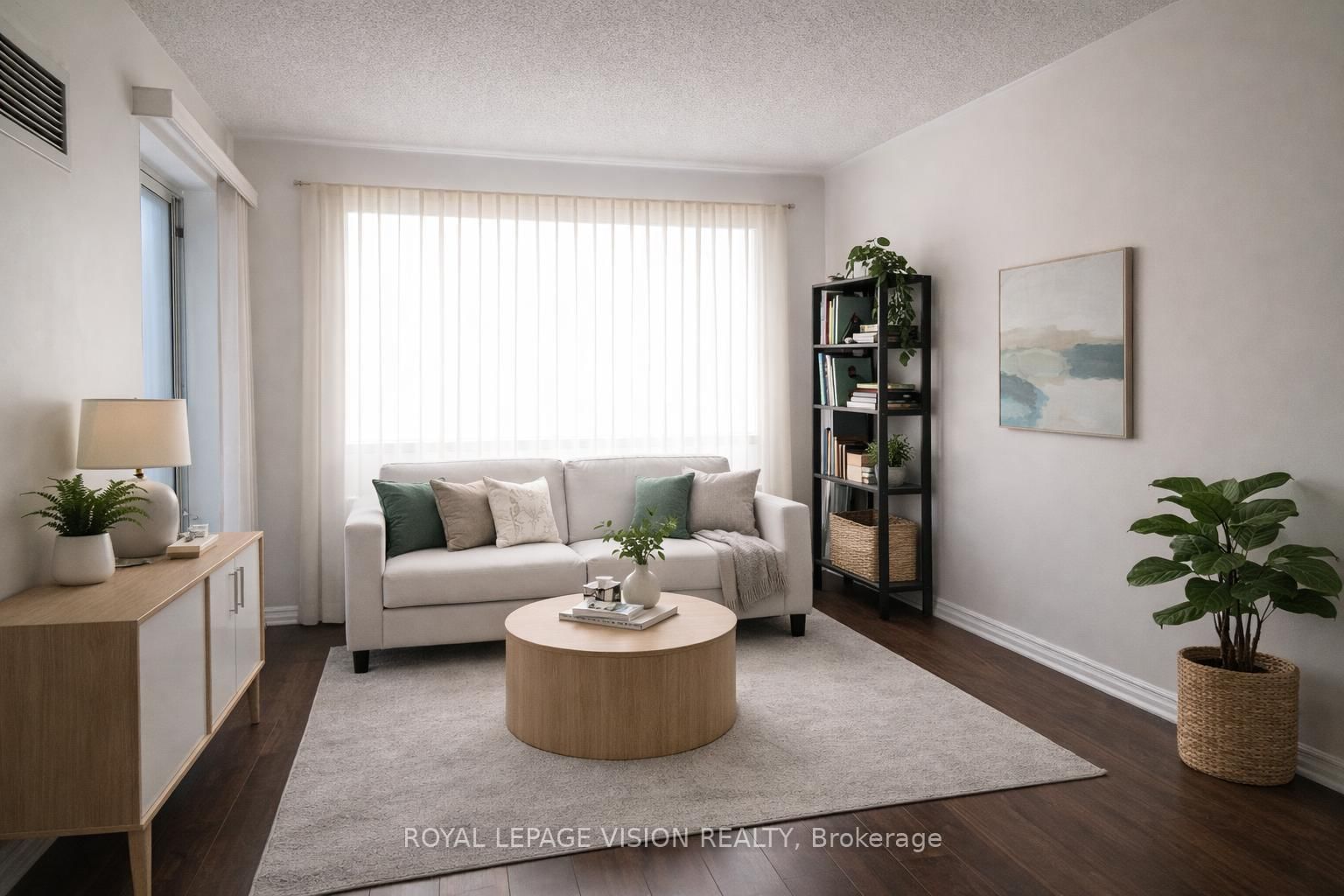 889 Bay Street, Unit 709 - Photo 4