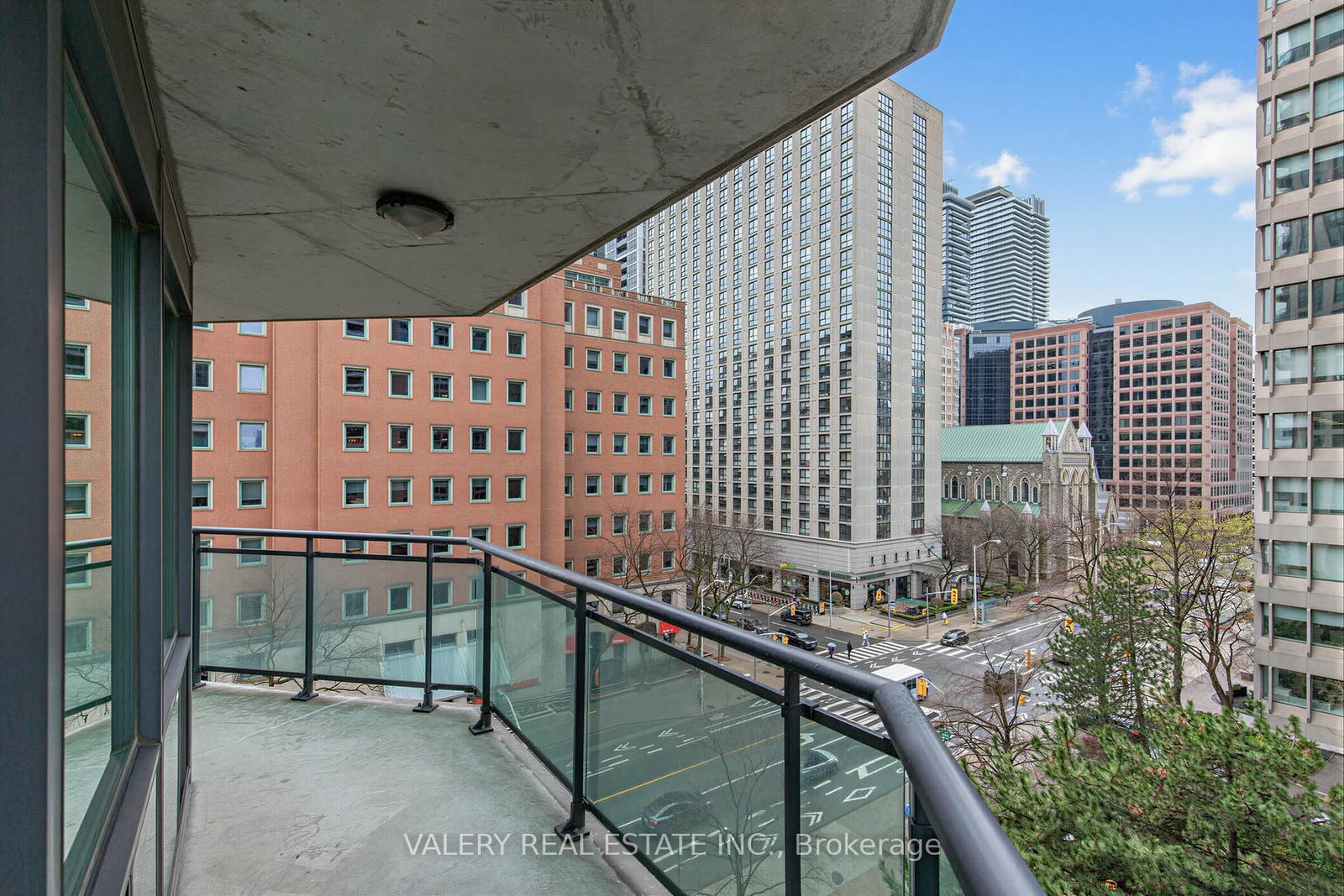 300 Bloor Street E, Unit 1009 - Photo 20