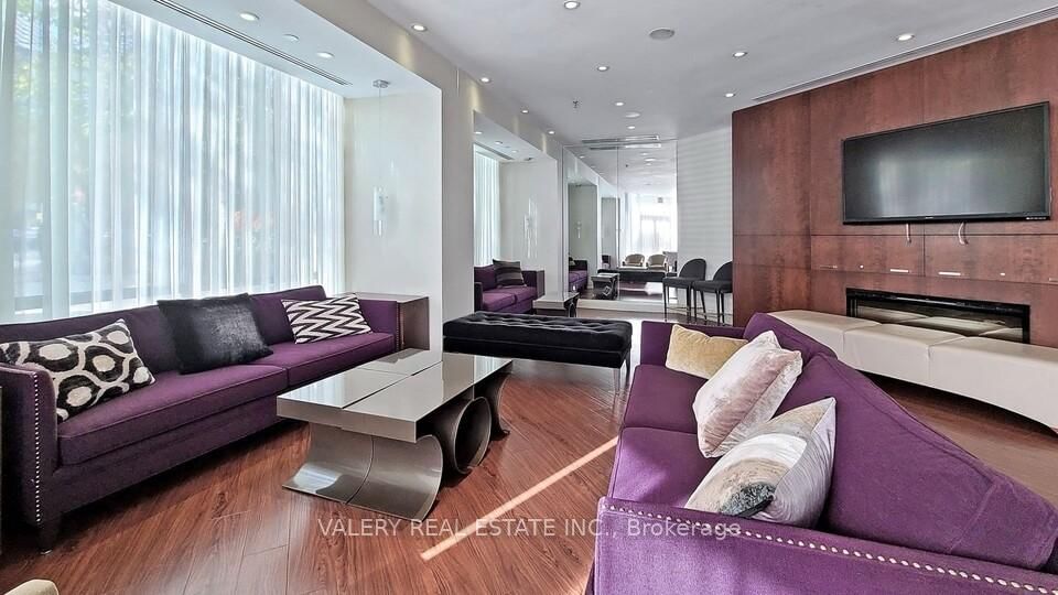 300 Bloor Street E, Unit 1009 - Photo 23