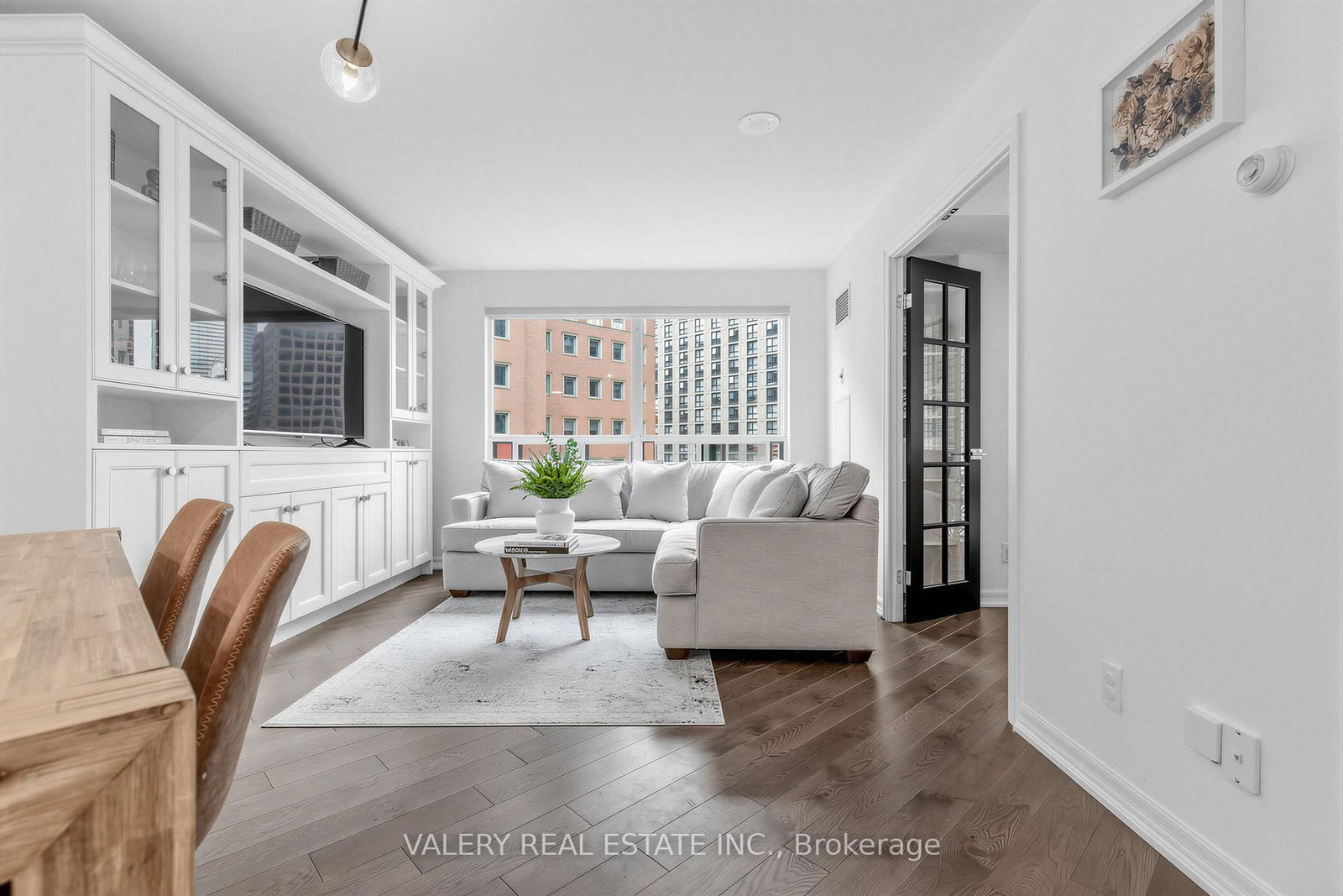 300 Bloor Street E, Unit 1009 - Photo 8
