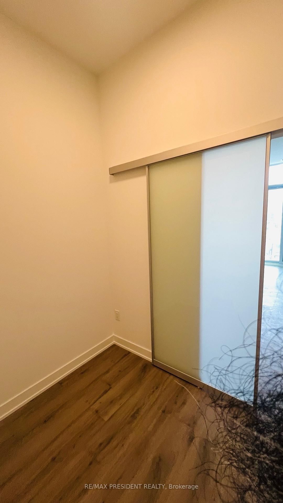 252 Church Street E, Unit 907 - Photo 7