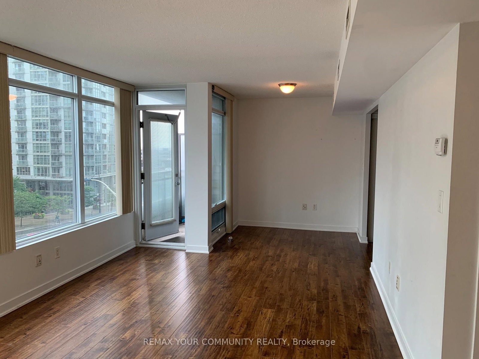 15 Brunel Court, Unit 518 - Photo 10
