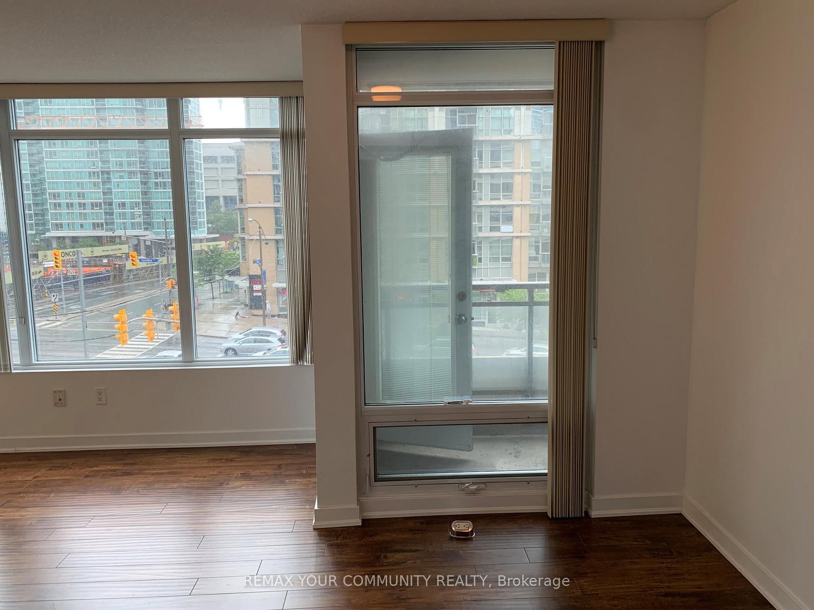 15 Brunel Court, Unit 518 - Photo 4