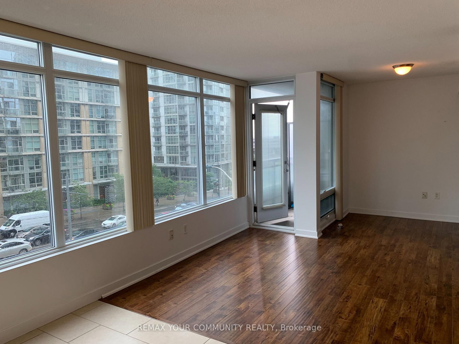 15 Brunel Court, Unit 518 - Photo 9