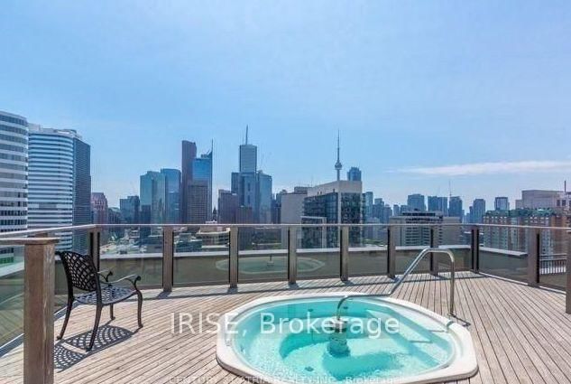633 Bay Street, Unit 1516 - Photo 27