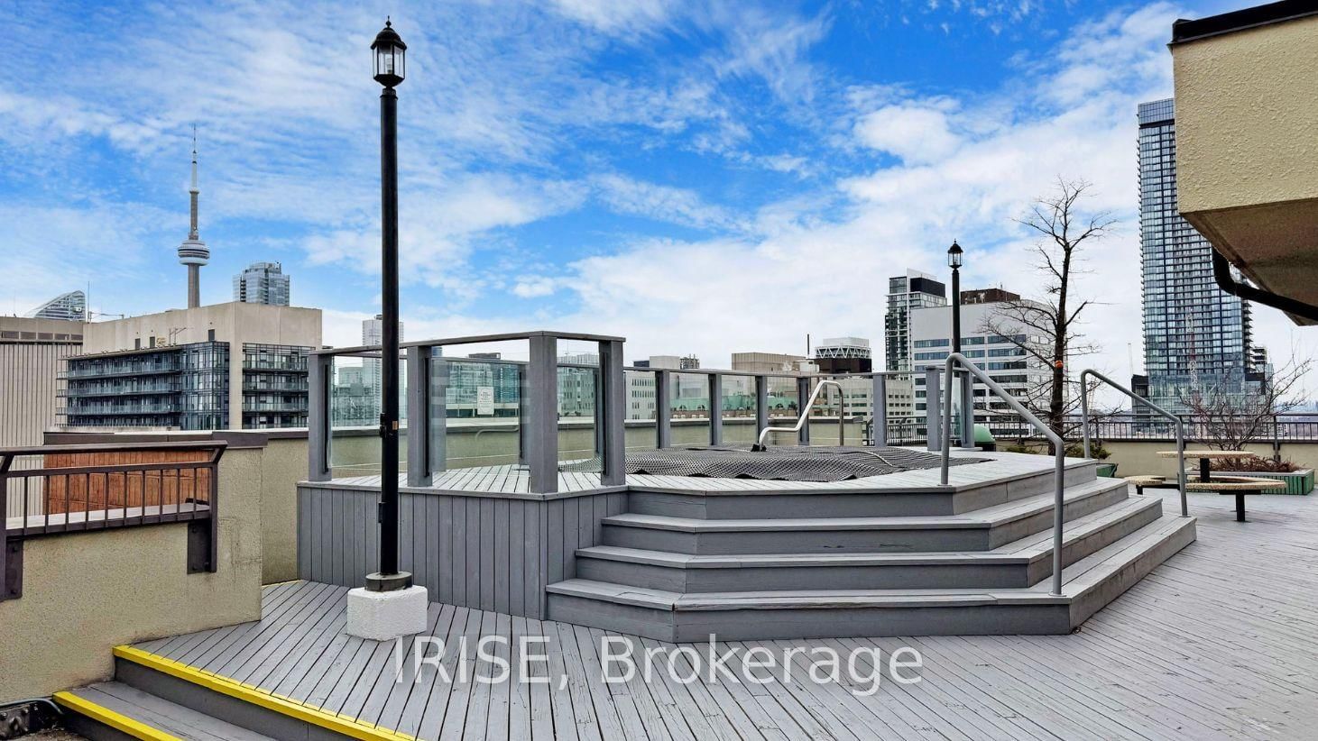 633 Bay Street, Unit 1516 - Photo 35