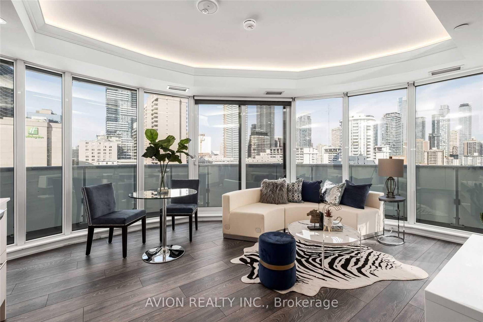 403 Church Street, Unit 1605