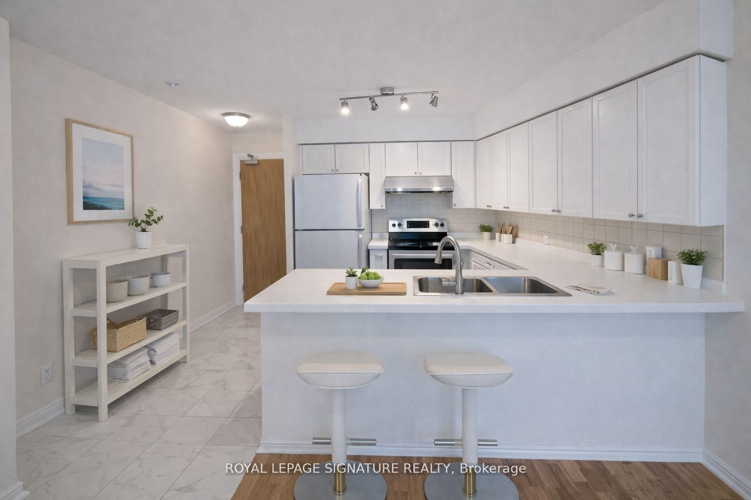 5508 Yonge Street, Unit 2508 - Photo 3