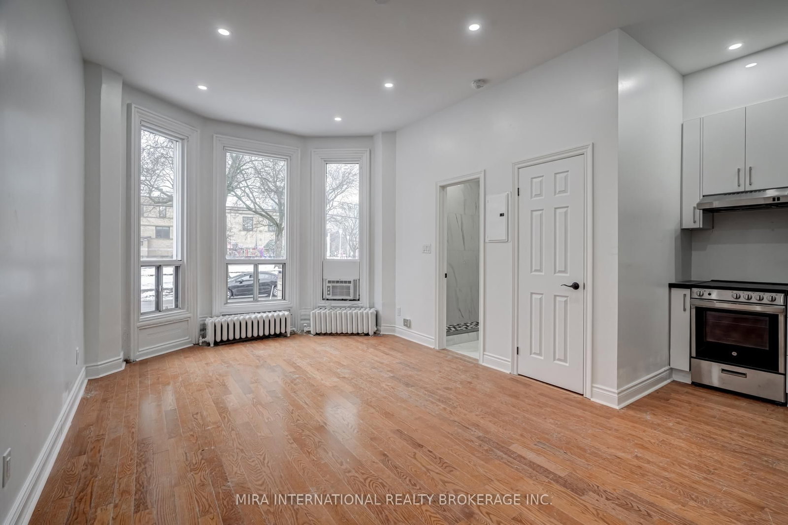 180 Sherbourne Street, Unit 105