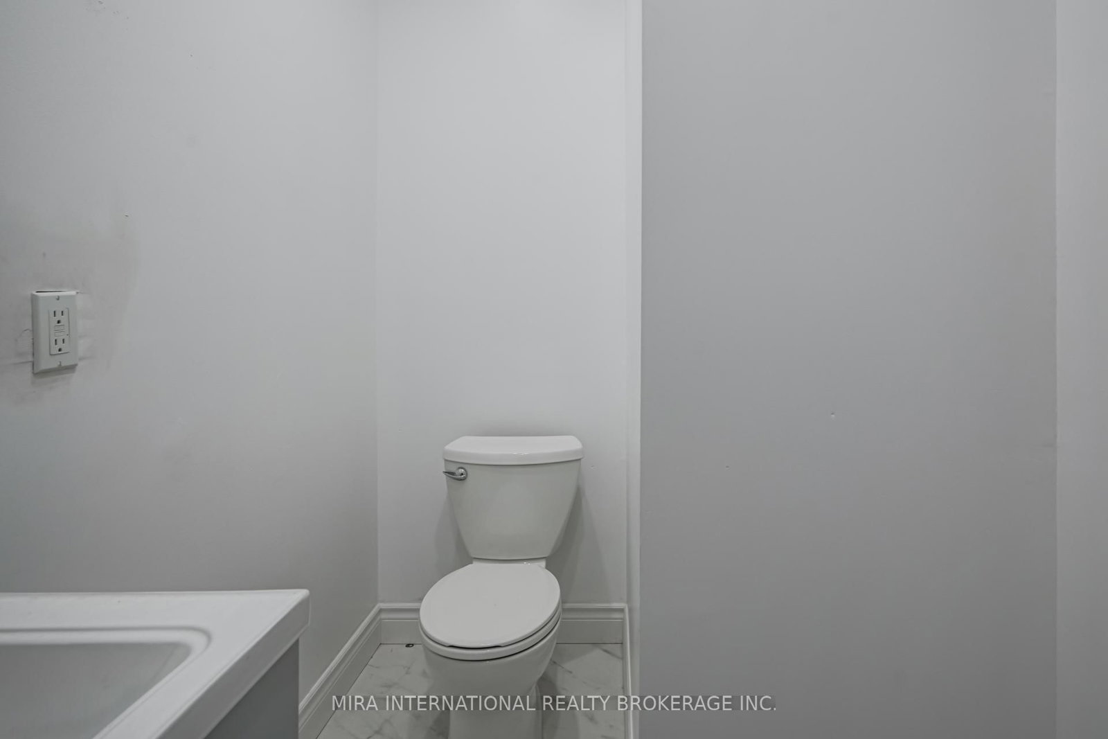 180 Sherbourne Street, Unit 105 - Photo 6