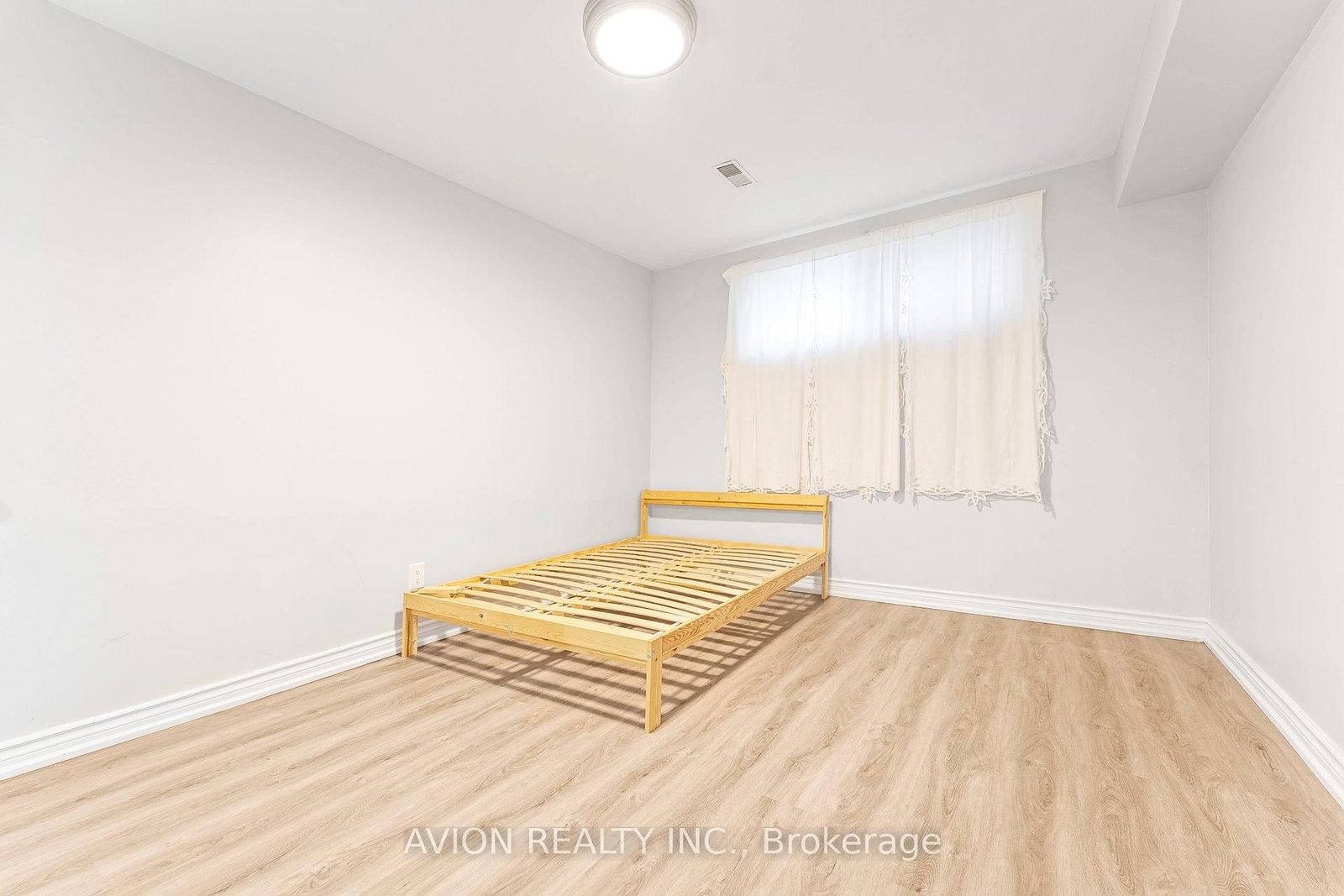 61 Alamosa Drive, Unit Lower - Photo 5