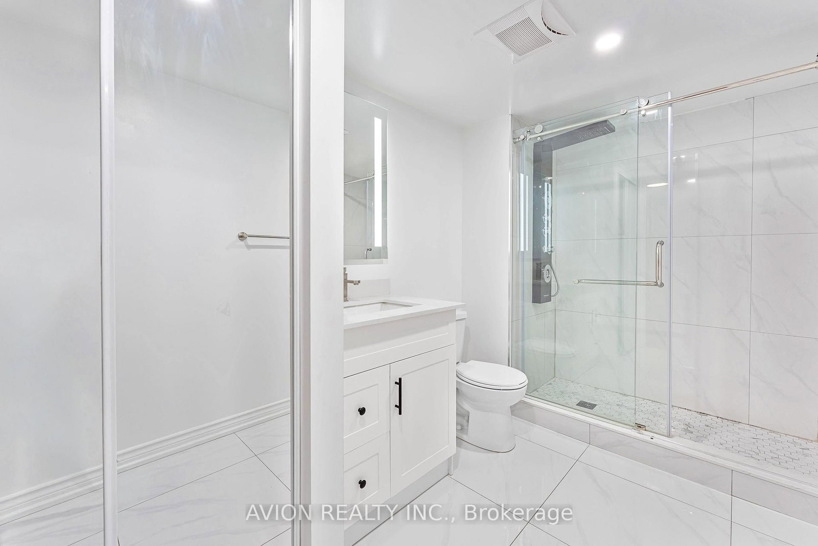 61 Alamosa Drive, Unit Lower - Photo 7