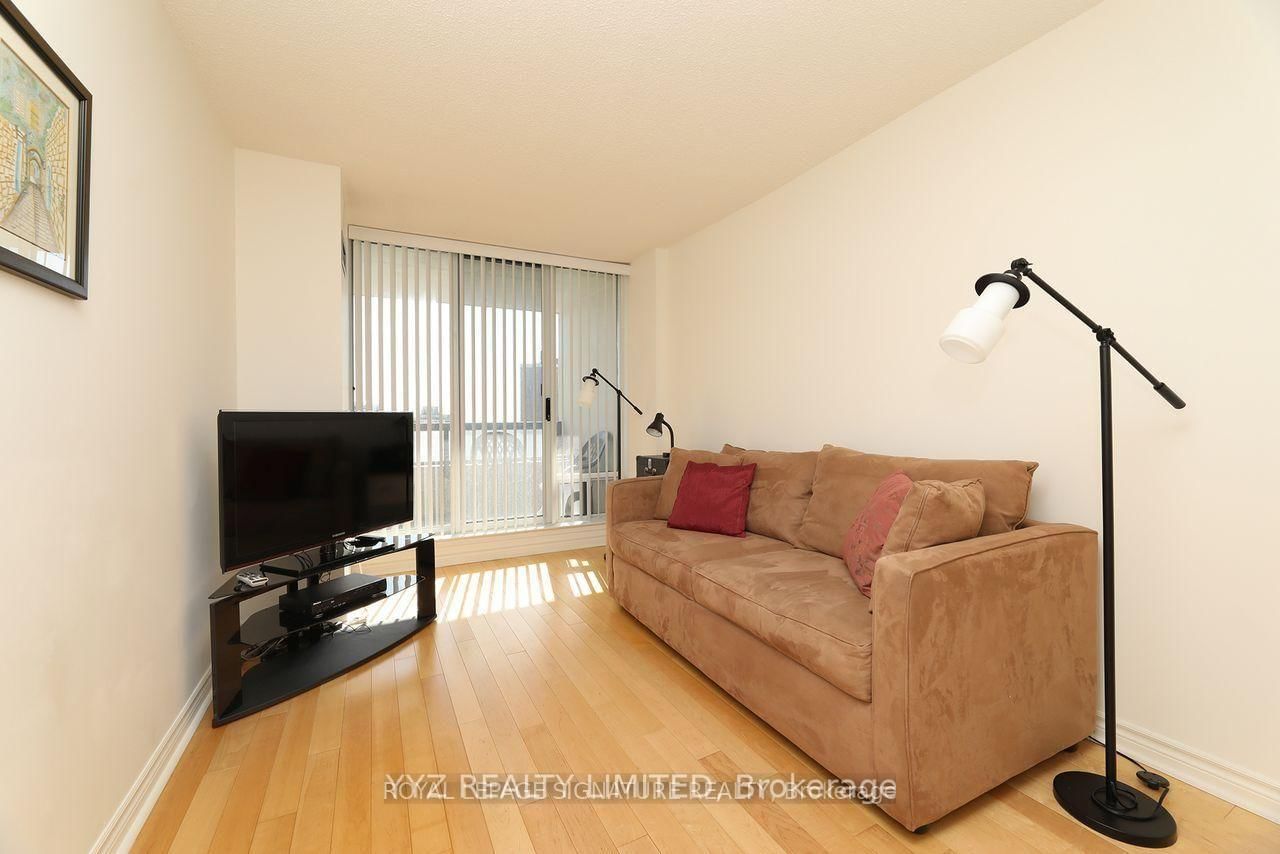 1101 Steeles Avenue W, Unit 1110 - Photo 11