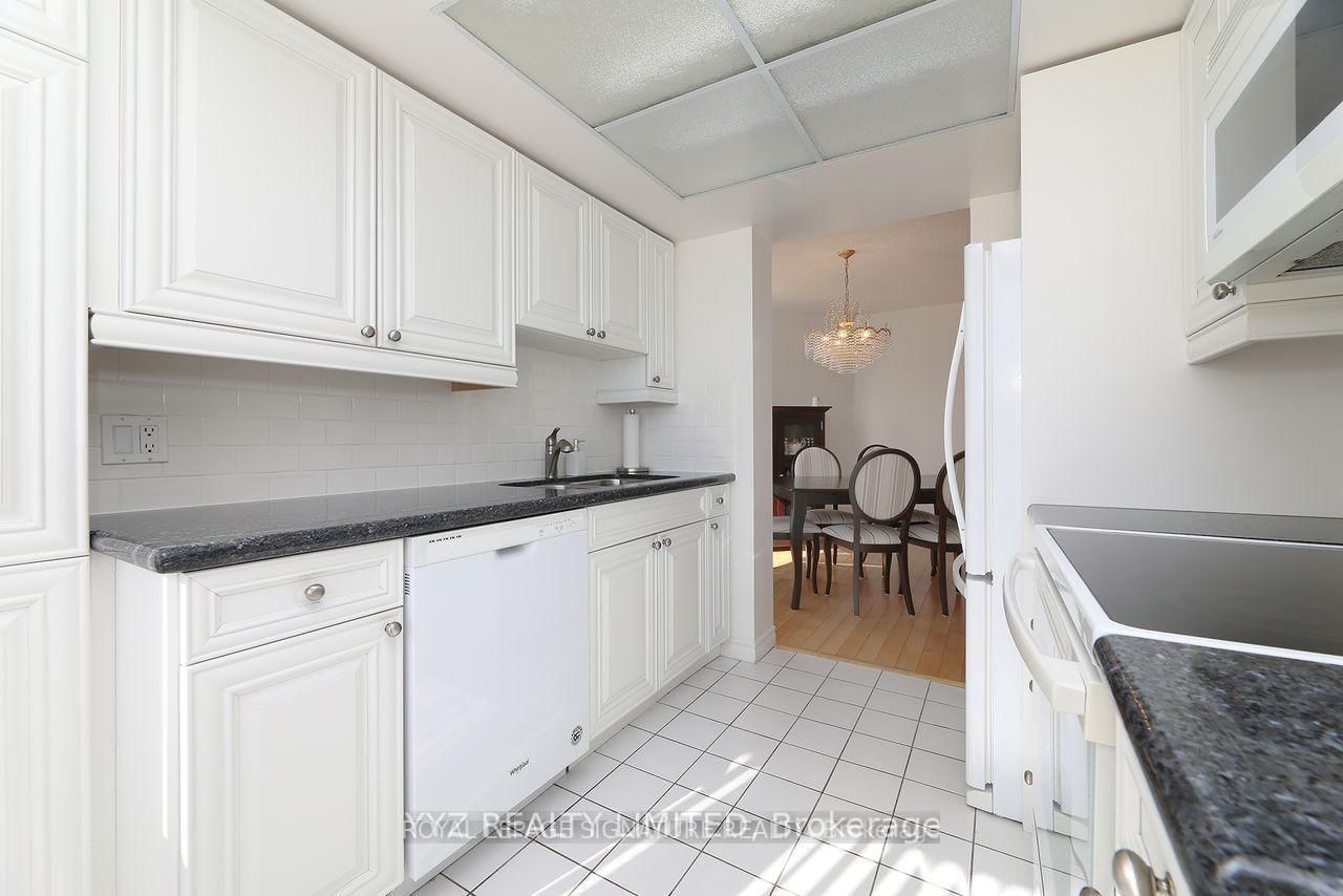 1101 Steeles Avenue W, Unit 1110 - Photo 8