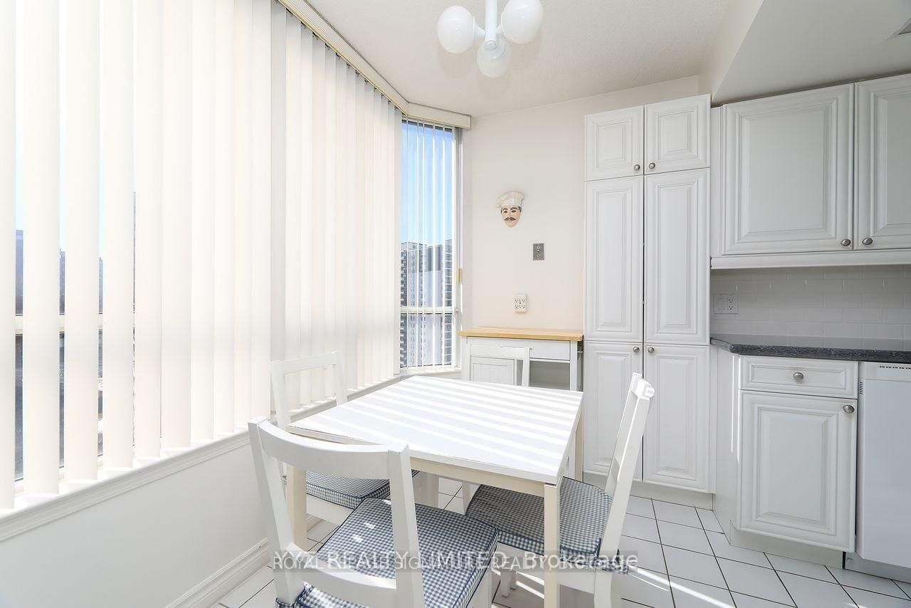 1101 Steeles Avenue W, Unit 1110 - Photo 9