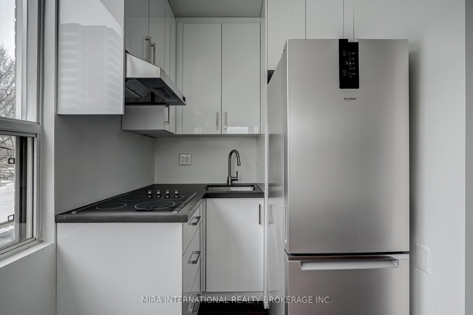 180 Sherbourne Street, Unit 207 - Photo 3