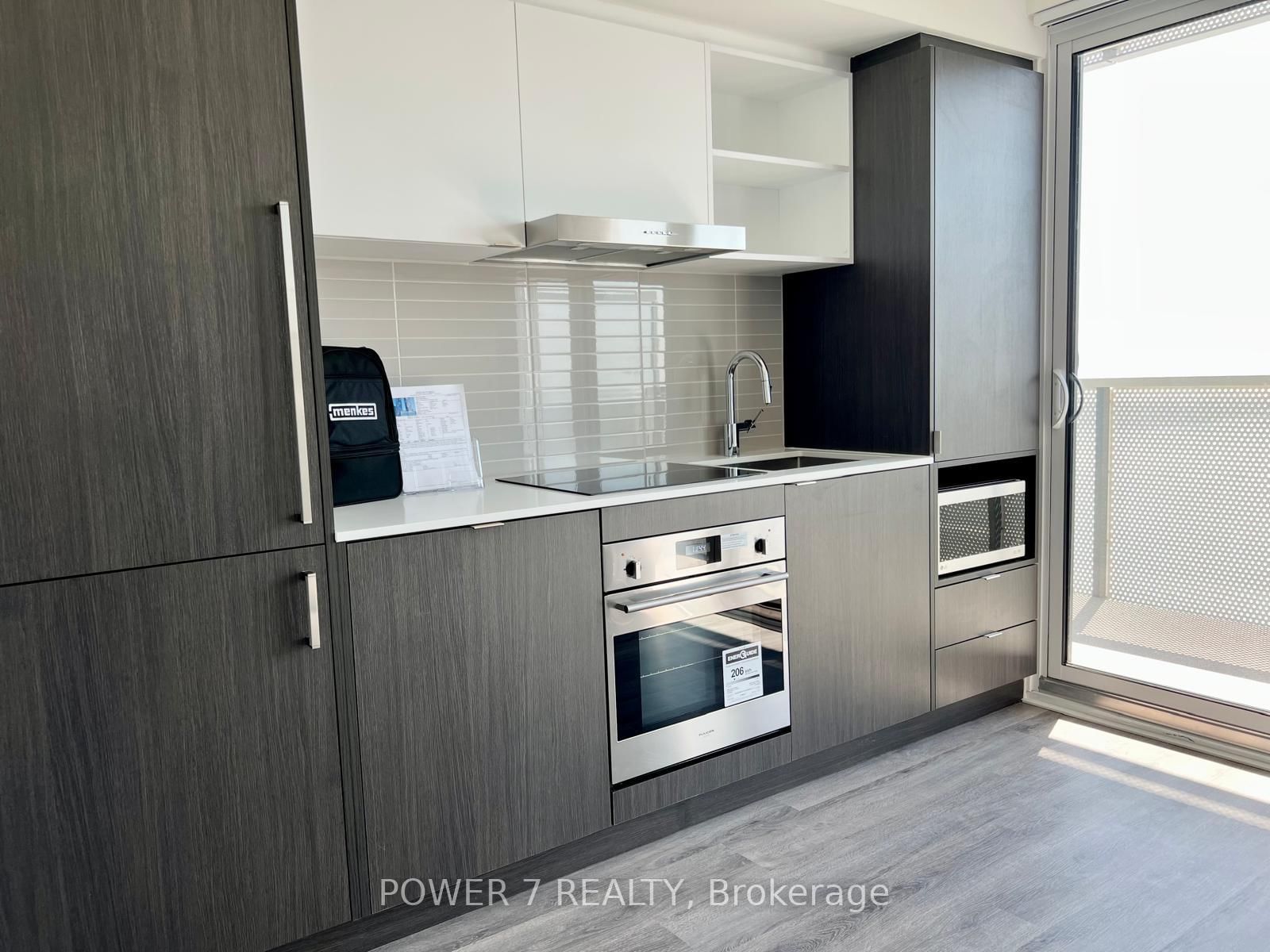 138 Downes Street, Unit 4110 - Photo 4